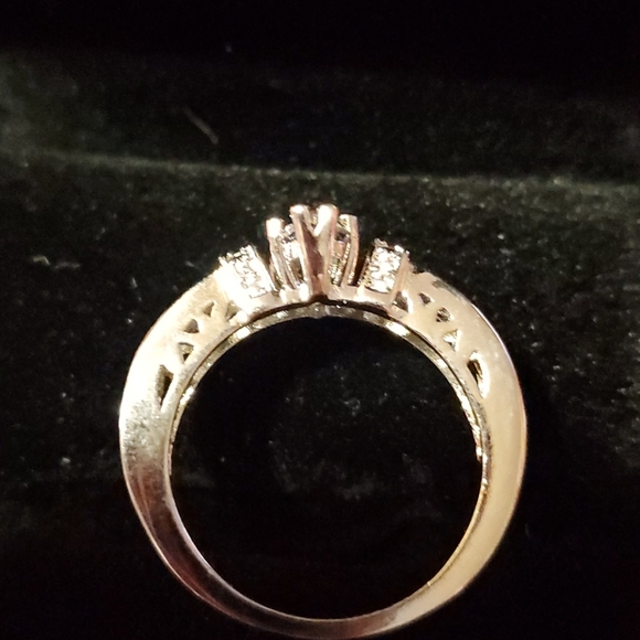 MYSTIC TOPAZ RING - Picture 4 of 8